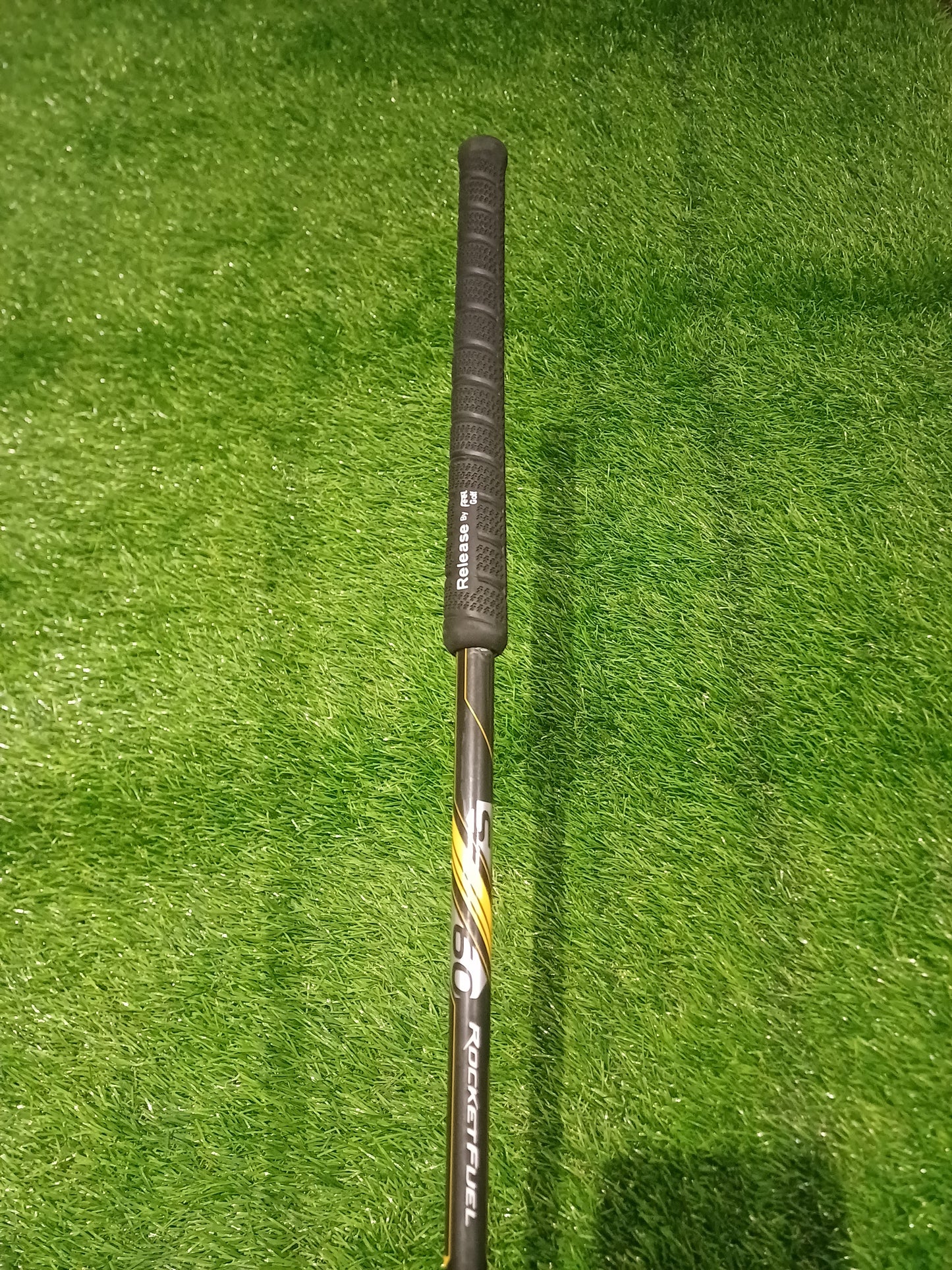 TaylorMade r7 Draw Driver TaylorMade RocketFuel 60g Stiff Flex