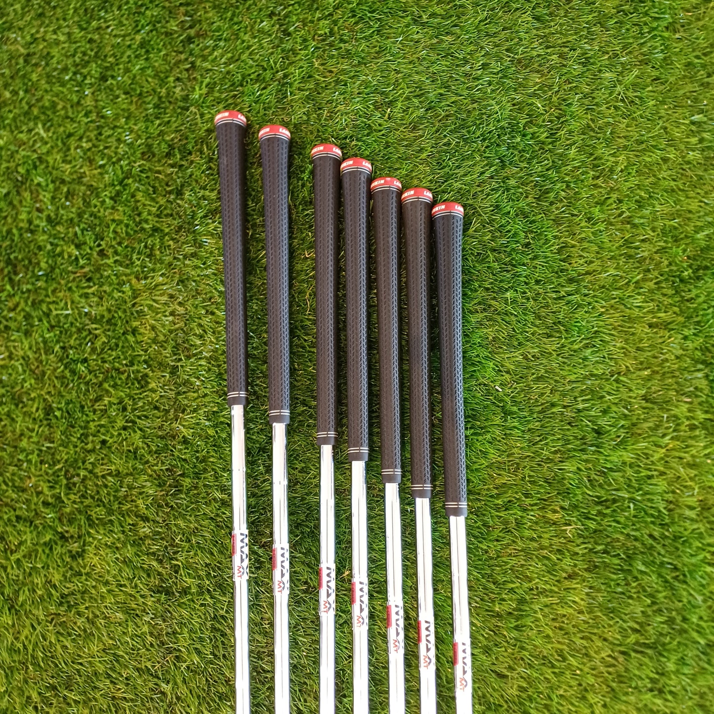 Taylormade Stealth 4i-PW with KBS Max MT 85g Regular Shafts