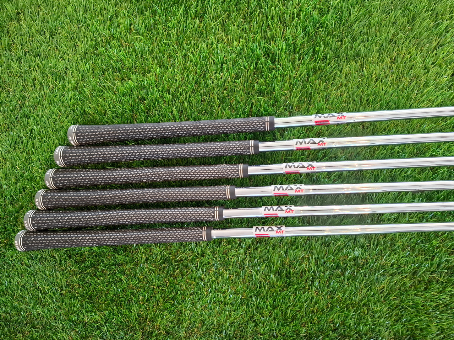 Taylormade SIM 2 Max OS 5i-PW with KBS Max MT 85g Regular Shafts