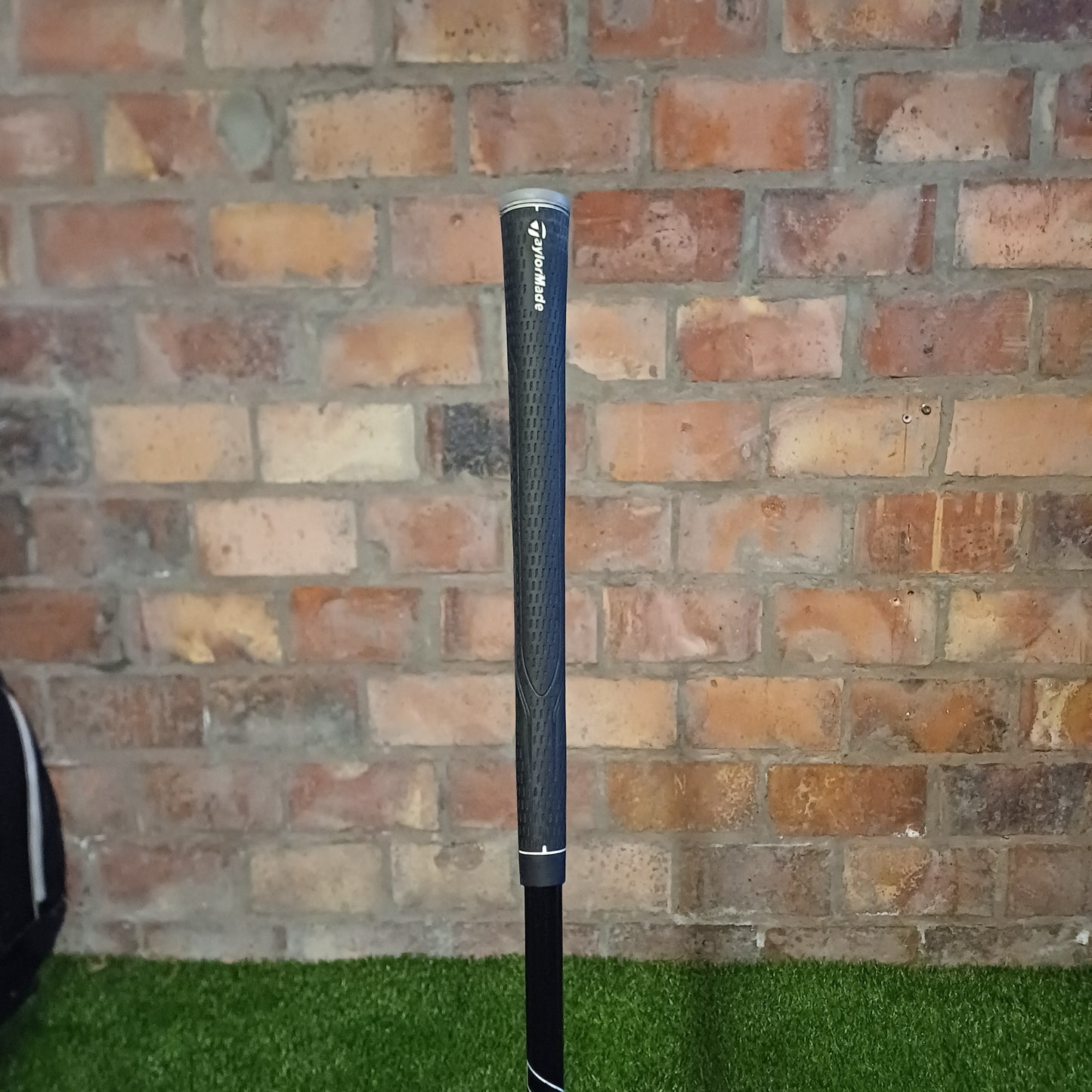 TaylorMade M2 Rescue 19° Hybrid | REAX 75g Stiff | Pre-Owned