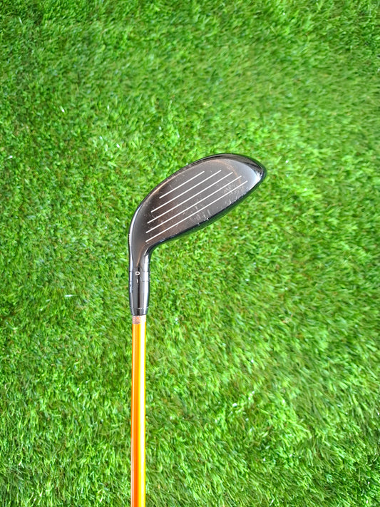 Titleist GT2 16.5° 3 Wood with Tour AD 7x X-Stiff Shaft.