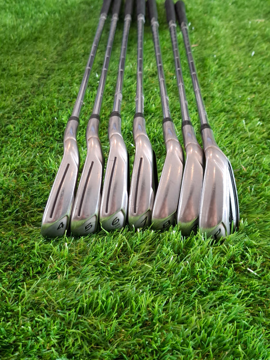 Taylormade RBladez 4i-PW with Regular Shafts