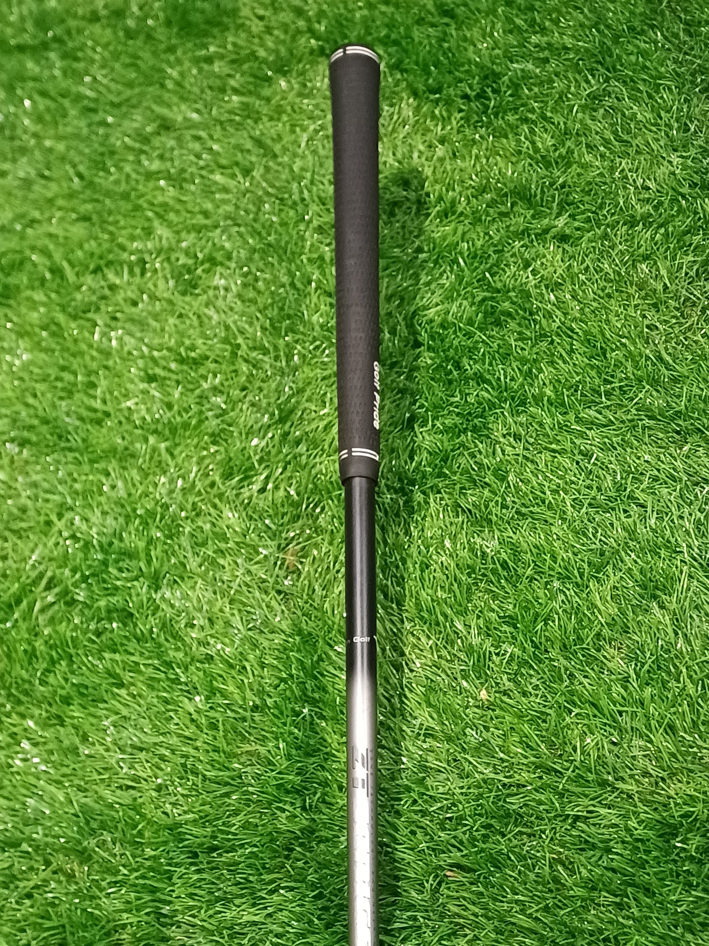 TaylorMade R9 Fairway Wood #3 – 15° (ZT Series Stiff Flex)