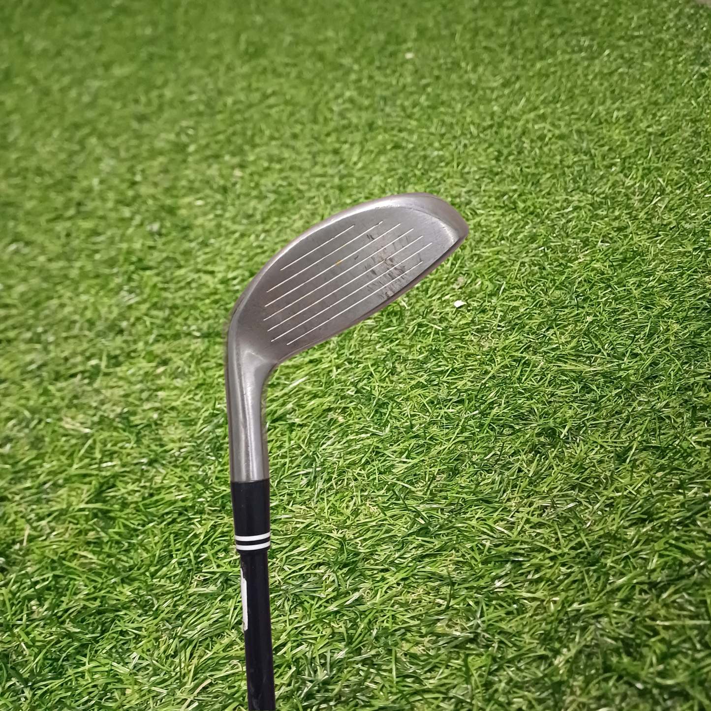 Cleveland Halo 25° 4 hybrid with Halo Stiff Shaft