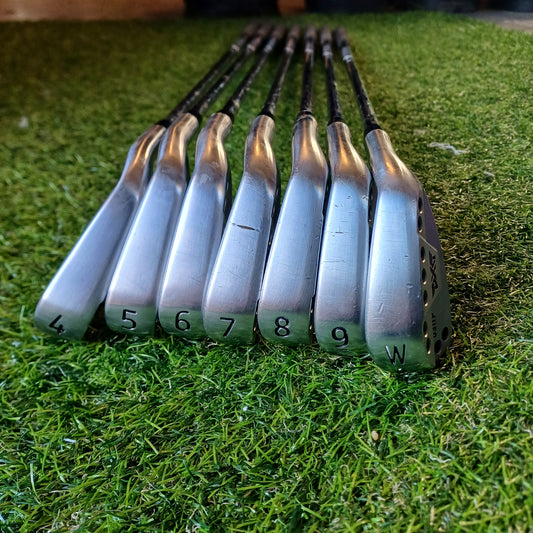 PXG 0311P GEN 3 Forged 4i-W Iron set with Project-X 5.0 110g Regular Shafts.