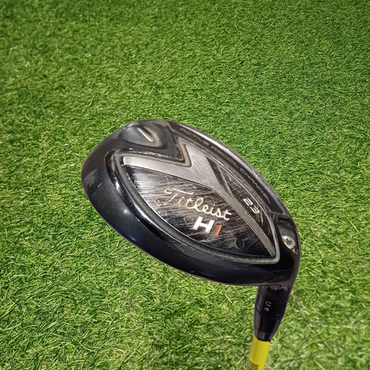 Titleist H1 818 23° with Tensei CK 70HY Stiff Shaft