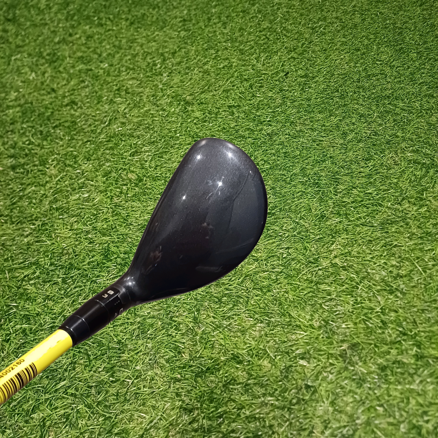Titleist H1 818 23° with Tensei CK 70HY Stiff Shaft