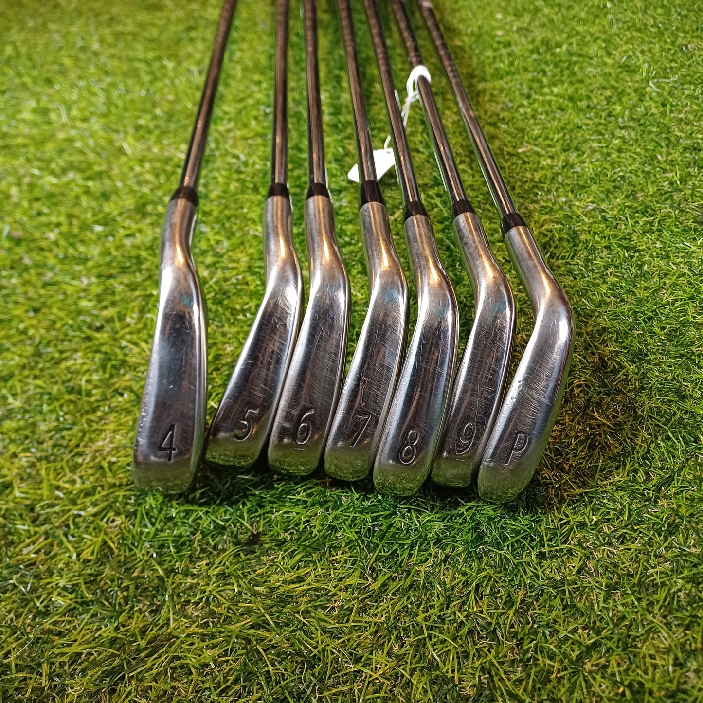 Titleist AP1 718 4i- PW with AMT Red S300 Stiff Shafts