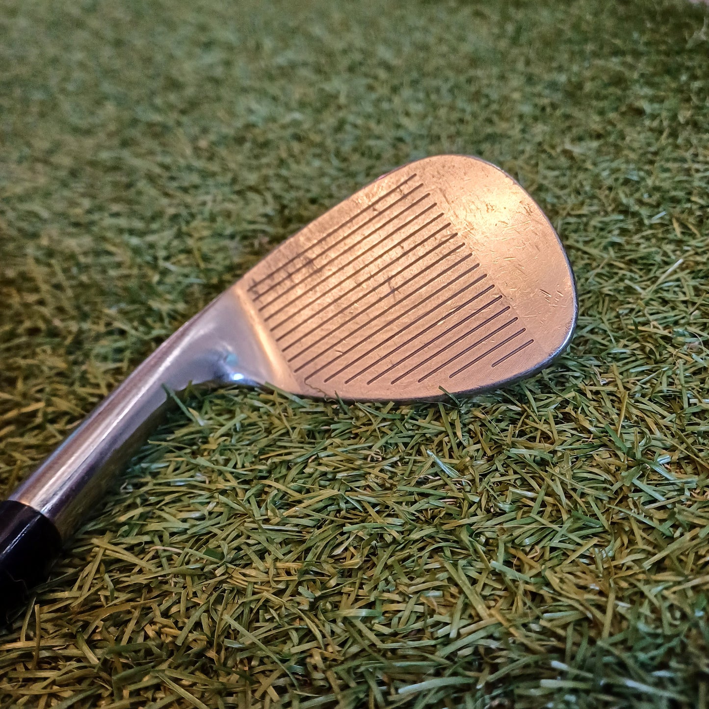 Cobra King Pur Satin 54° (10°) with Dynamic Gold S200 Shaft