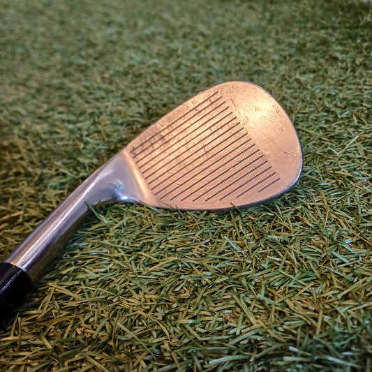Cobra King Pur Satin 54° (10°) with Dynamic Gold S200 Shaft