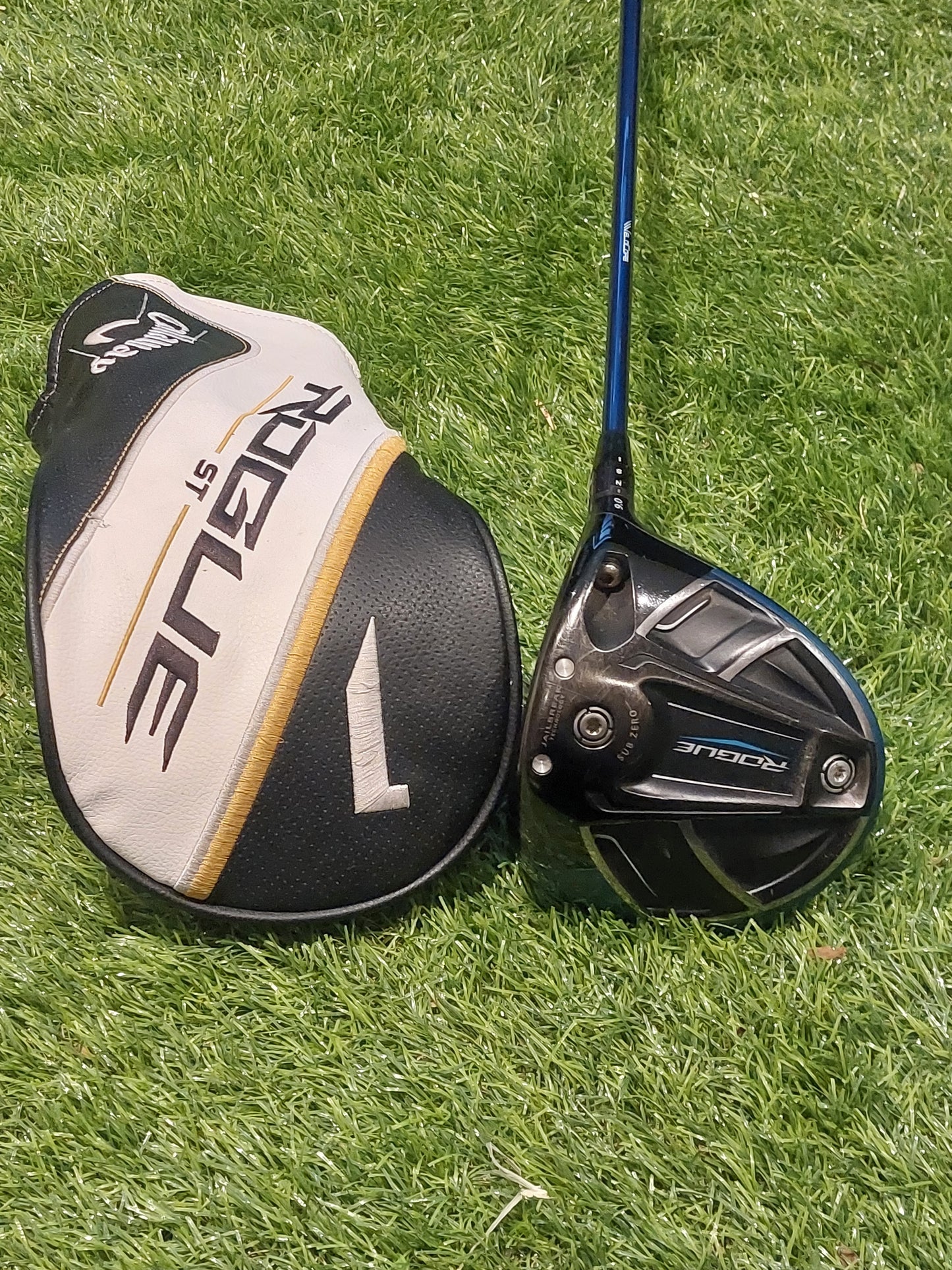 Callaway Rogue Sub Zero Driver | 9° | Fujikura Ventus 5S Blue (Stiff)