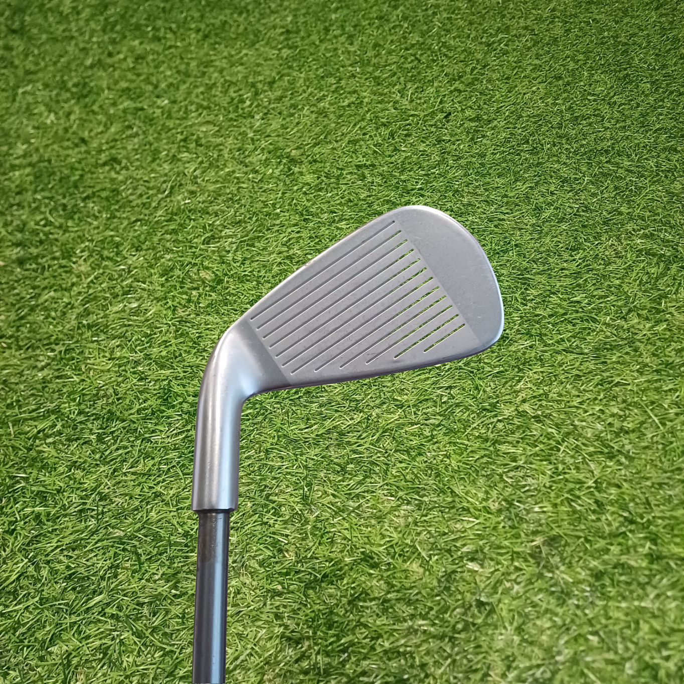 Callaway Apex UT 18° Driving Iron with Diamana 75g Stiff Shaft