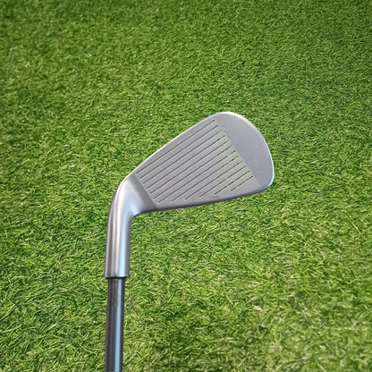 Callaway Apex UT 18° Driving Iron with Diamana 75g Stiff Shaft