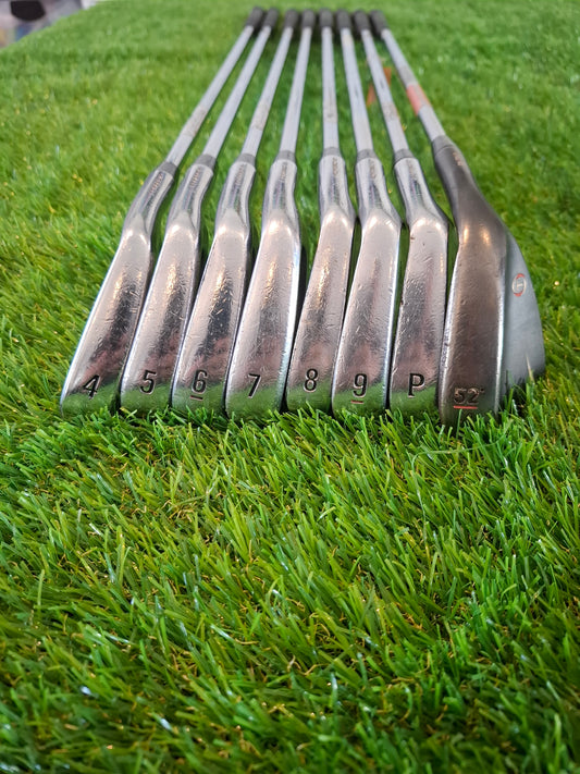 Nike VR Pro Combo Forged 4i-PW incl 52° Wedge. Stiff Shafts.