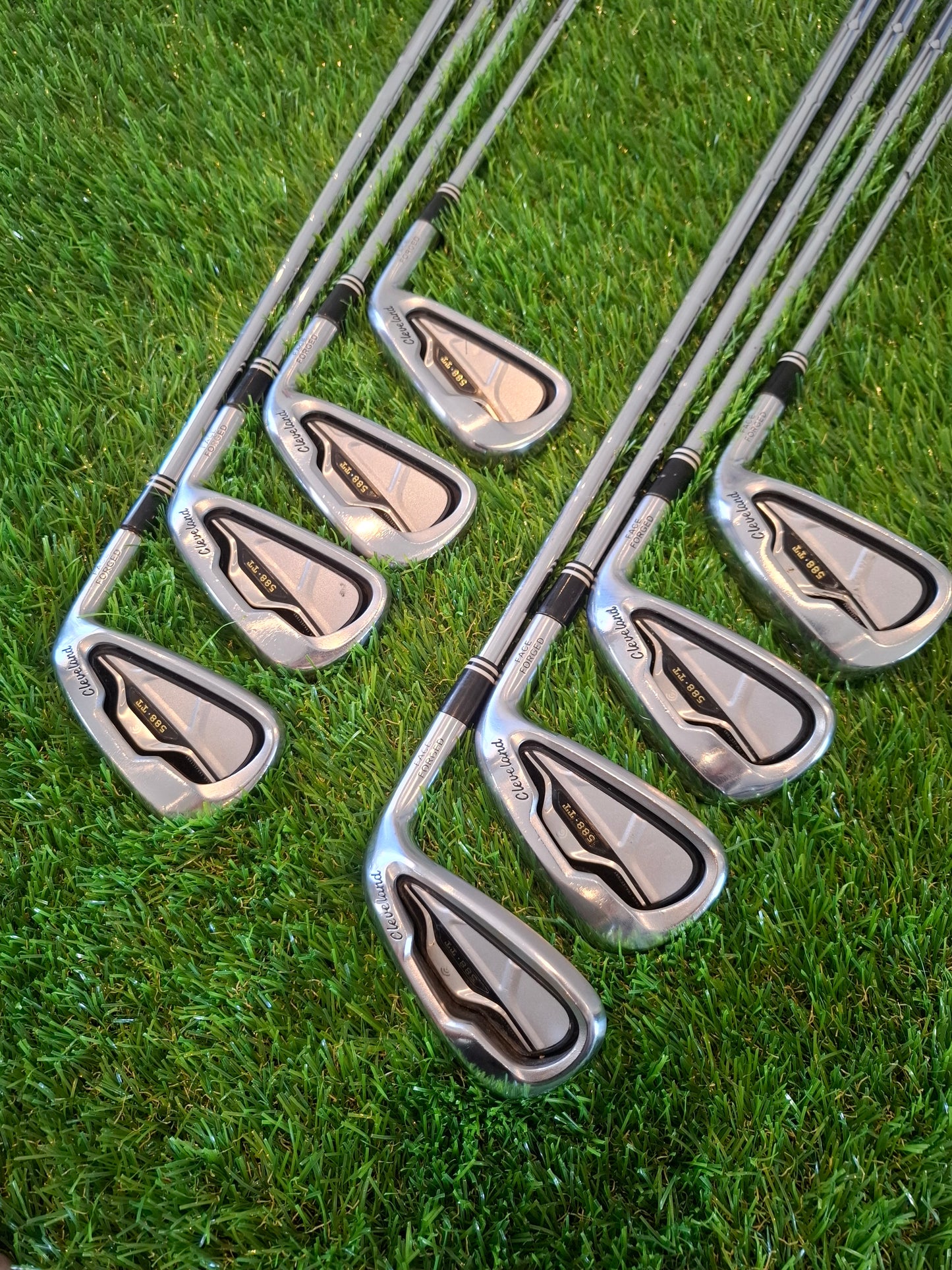 Cleveland 588 TT Face Forged 4i-SW with S300 Stiff Shafts