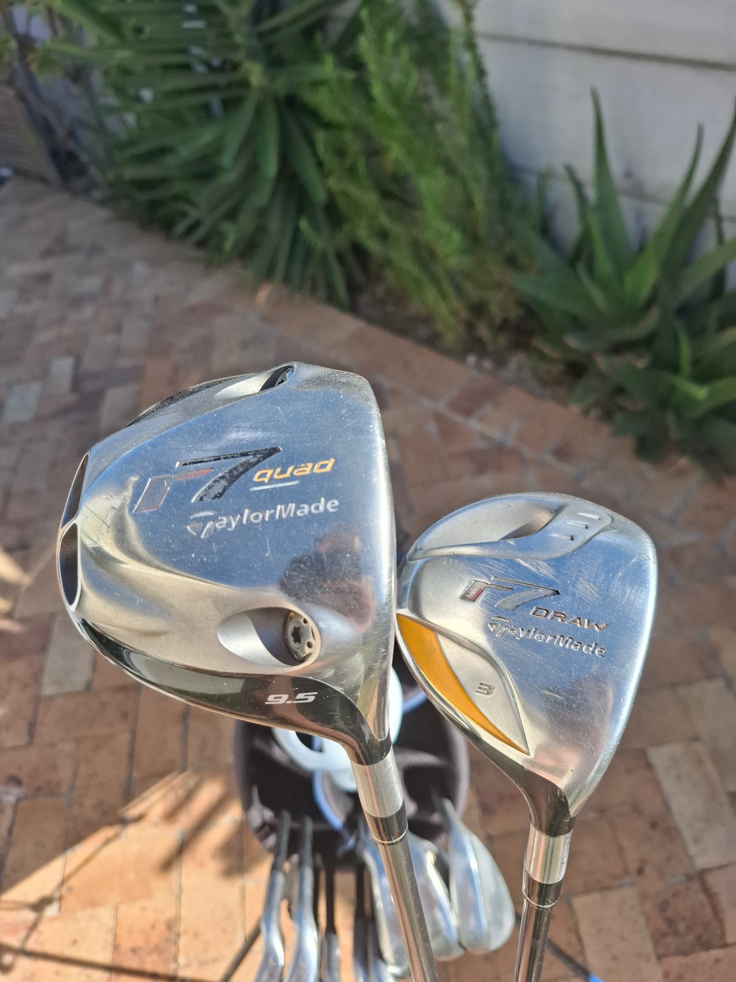 Complete Golf Set with Replica R7 Irons.