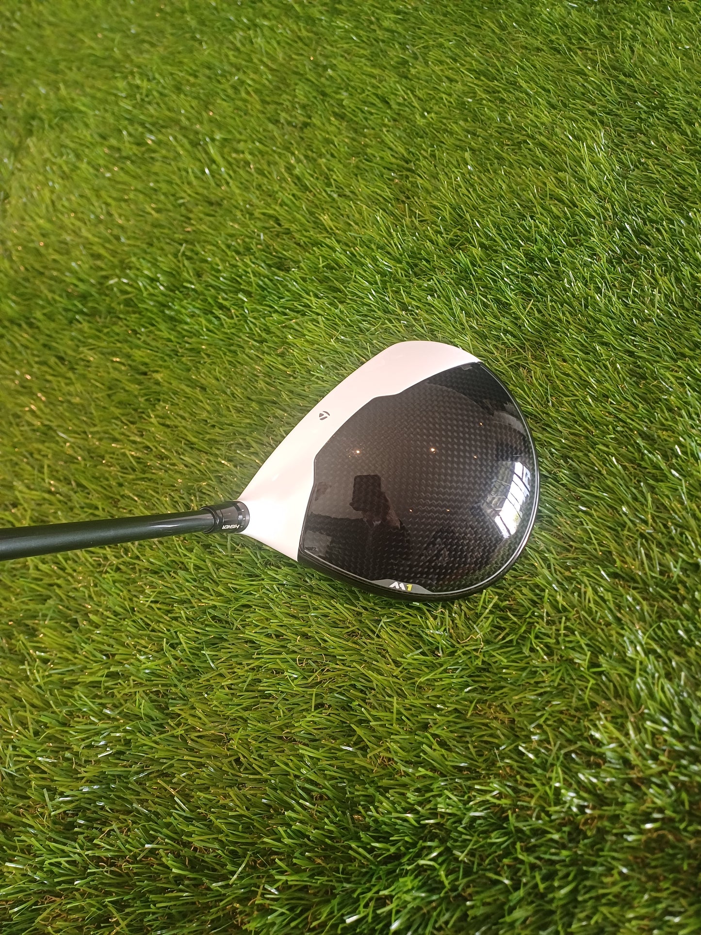 TaylorMade M1 460 10.5 Degree Driver Fujikura Pro 65g Regular Flex with Headcover