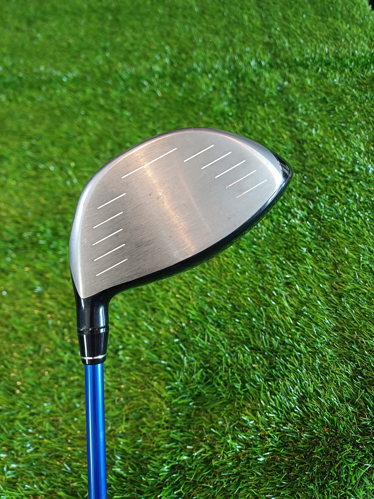 Homna TW747 10.5 degree driver with Sakata Vizard FP-6SR senior shaft no cover