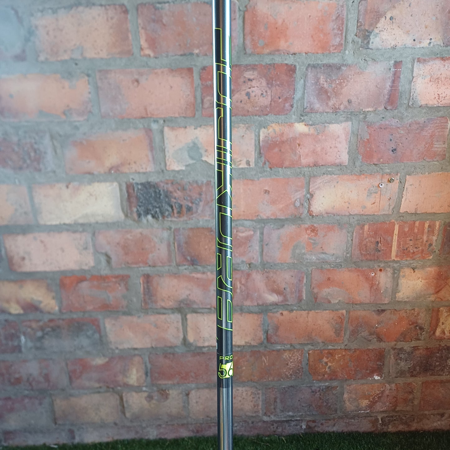 TaylorMade M1 10.5° Fujikura XCLR8 56g Regular Shaft New Grip & Cover | Pre-Owned
