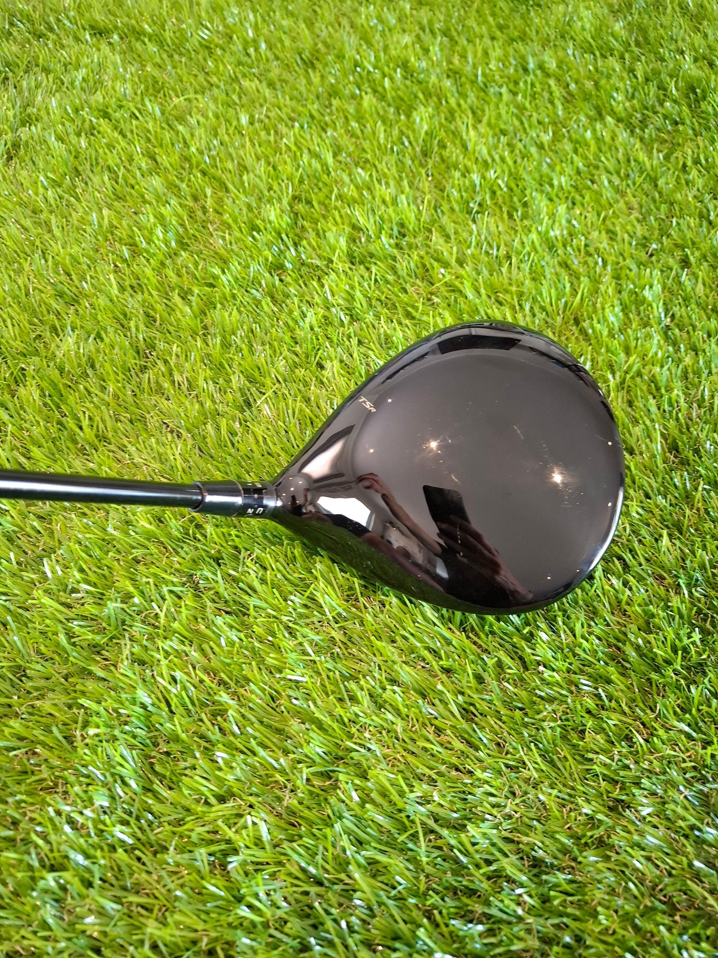 Titleist TSR2 9° Driver with Tensei CK Series 60g Stiff Shaft.