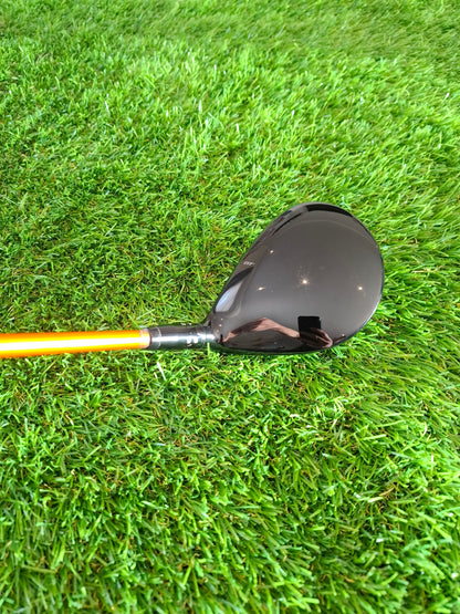 Titleist GT2 16.5° 3 Wood with Tour AD 7x X-Stiff Shaft.