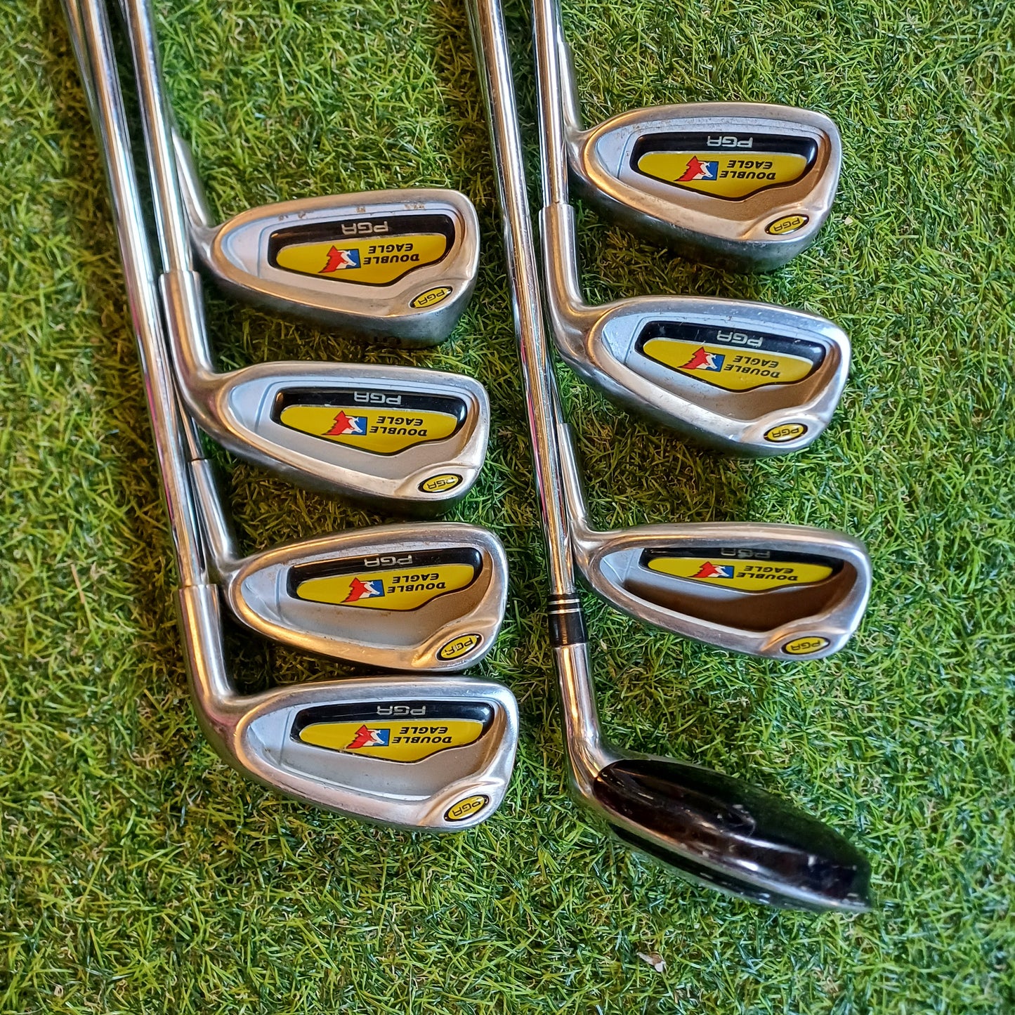 PGA Double Eagle & TaylorMade R7 Golf Set