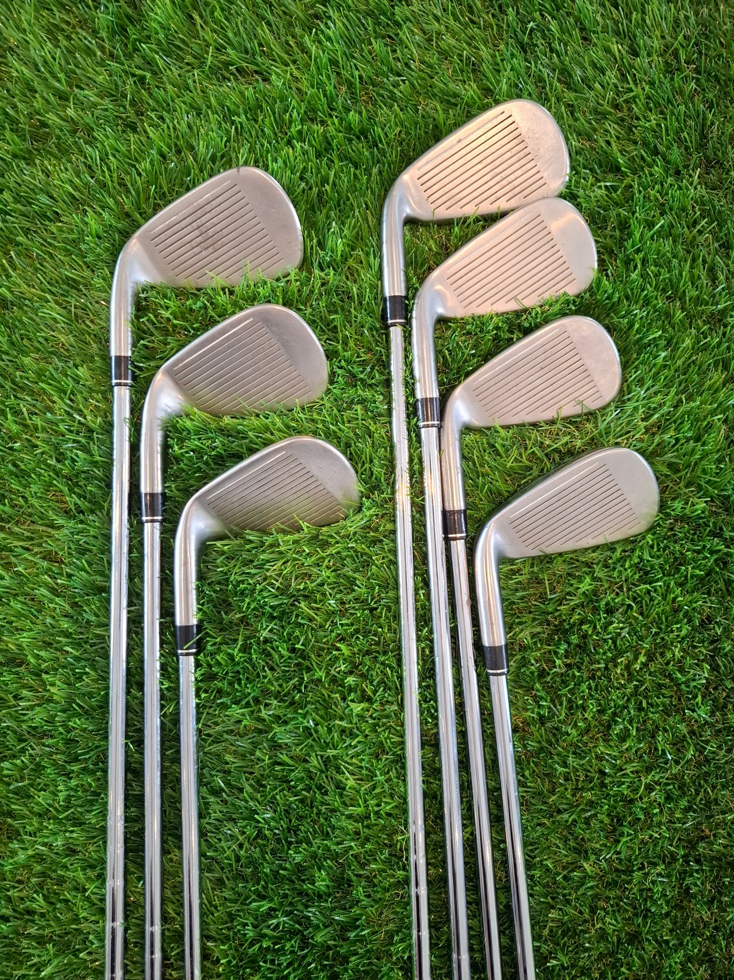 Taylormade M4 (2021) 4i-PW with KBS 85g Regular Shafts with NEW Mid Size Grips