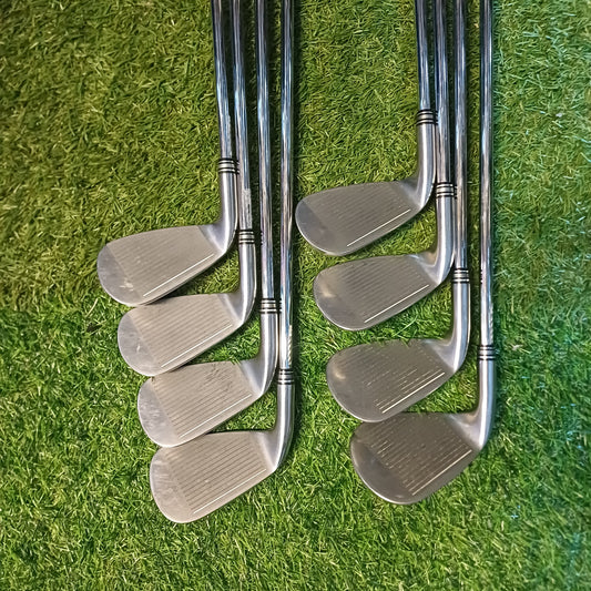 XXIO X Series (2018) 4i-PW including Gap Wedge with Regular Shafts