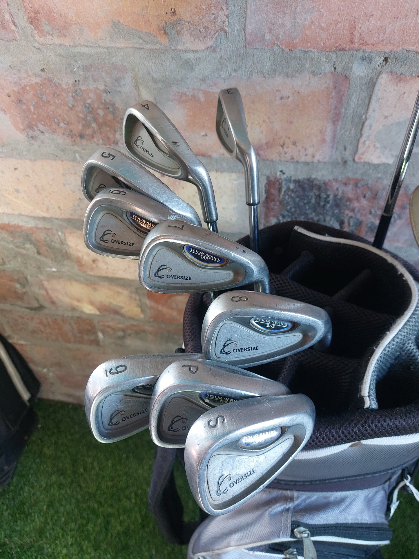 Cobra 9.5° Driver & Tour Series 355 Irons Complete Golf Set | Pre-Owned