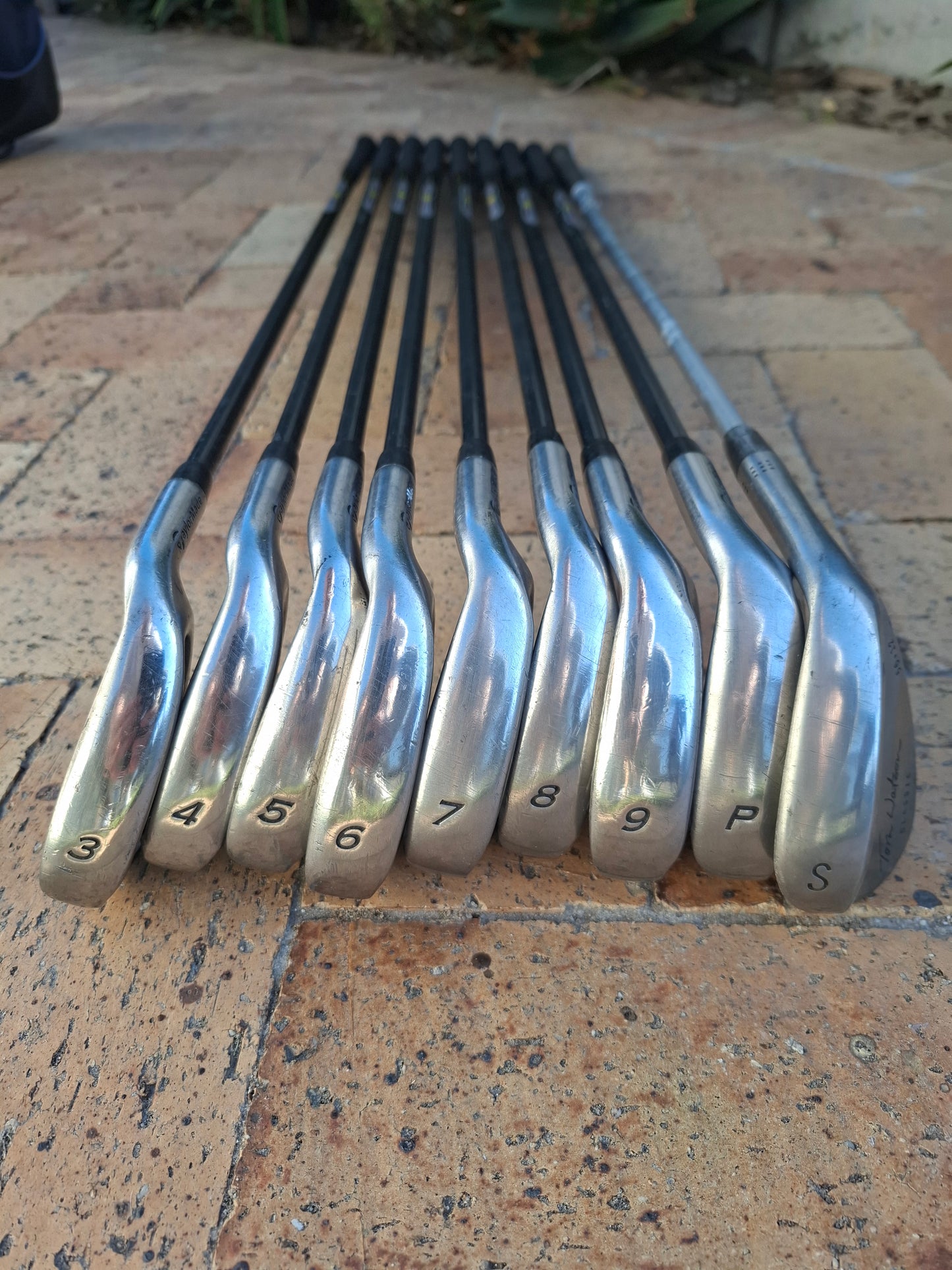 Complete Golf Set with Replica R7 Irons.