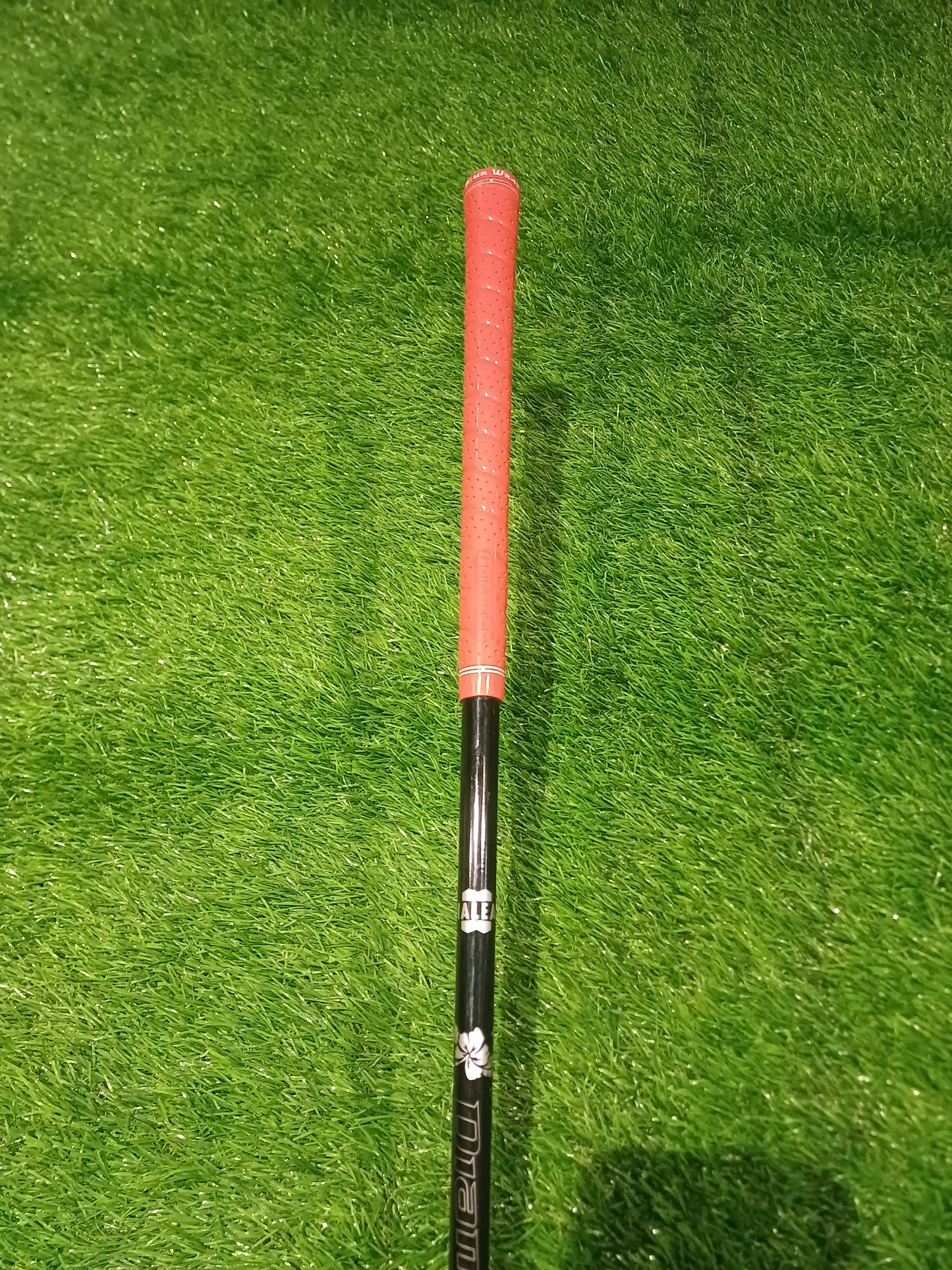 TaylorMade SIM 15 Degree 3 Wood Mitsubishi Diamana FW 75 Limited Stiff Flex with Headcover