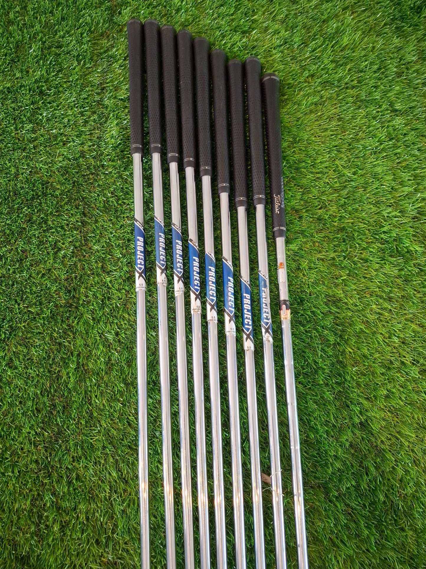 Titleist AP2 3i-PW with Project-X Precision 5.5 Shafts - includes Titleist SM4 Vokey 56°