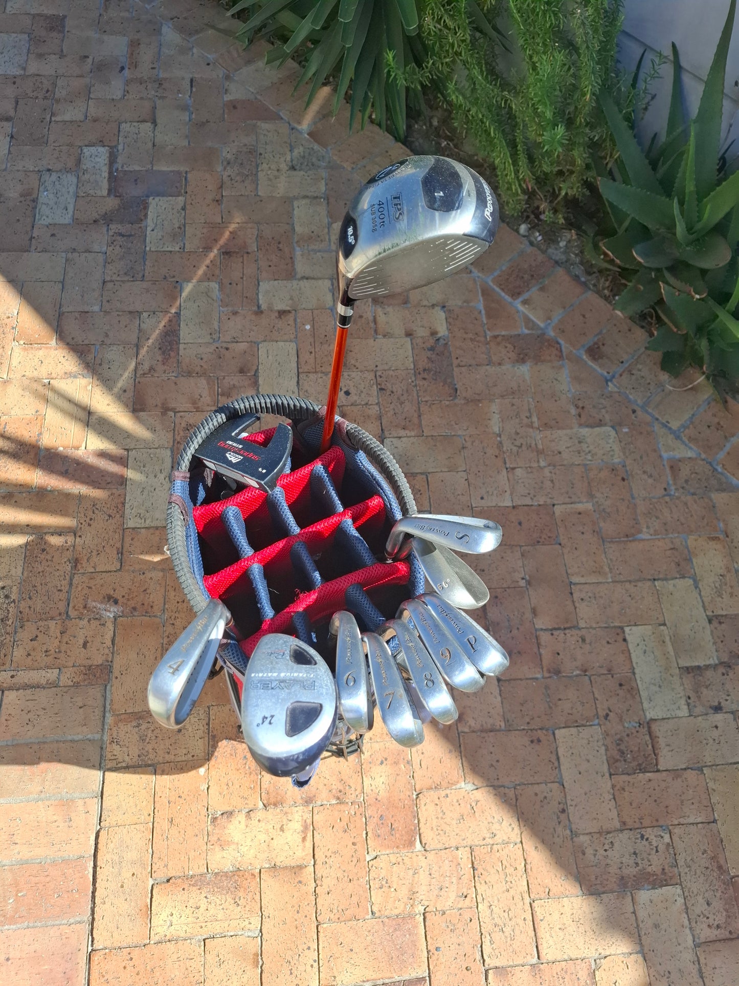 Complete Powerbilt Golf Set in Premium Cleveland Standbag