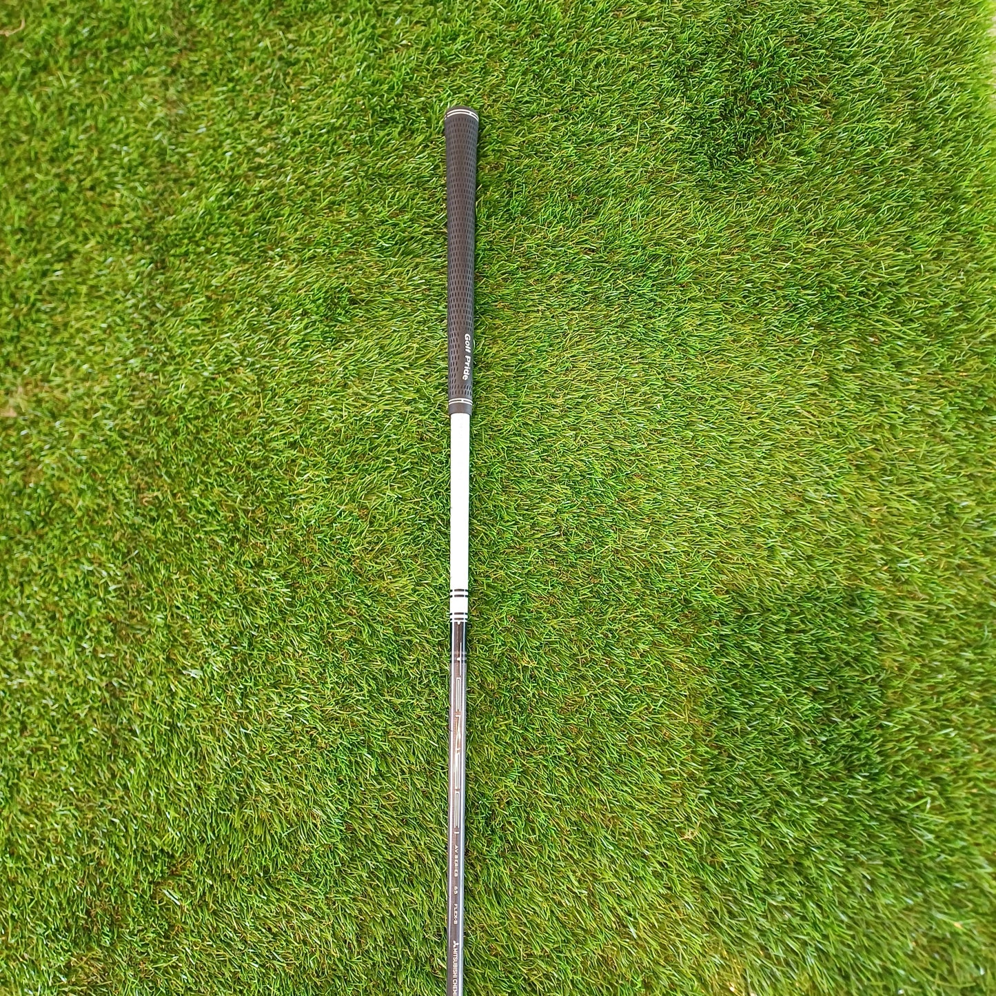 Cobra LTDx LS 10.5° Driver with Tensei AV 65g Stiff shaft.