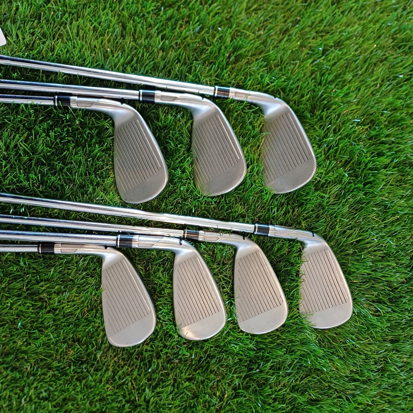 Taylormade Stealth 4i-PW with KBS Max MT 85g Regular Shafts