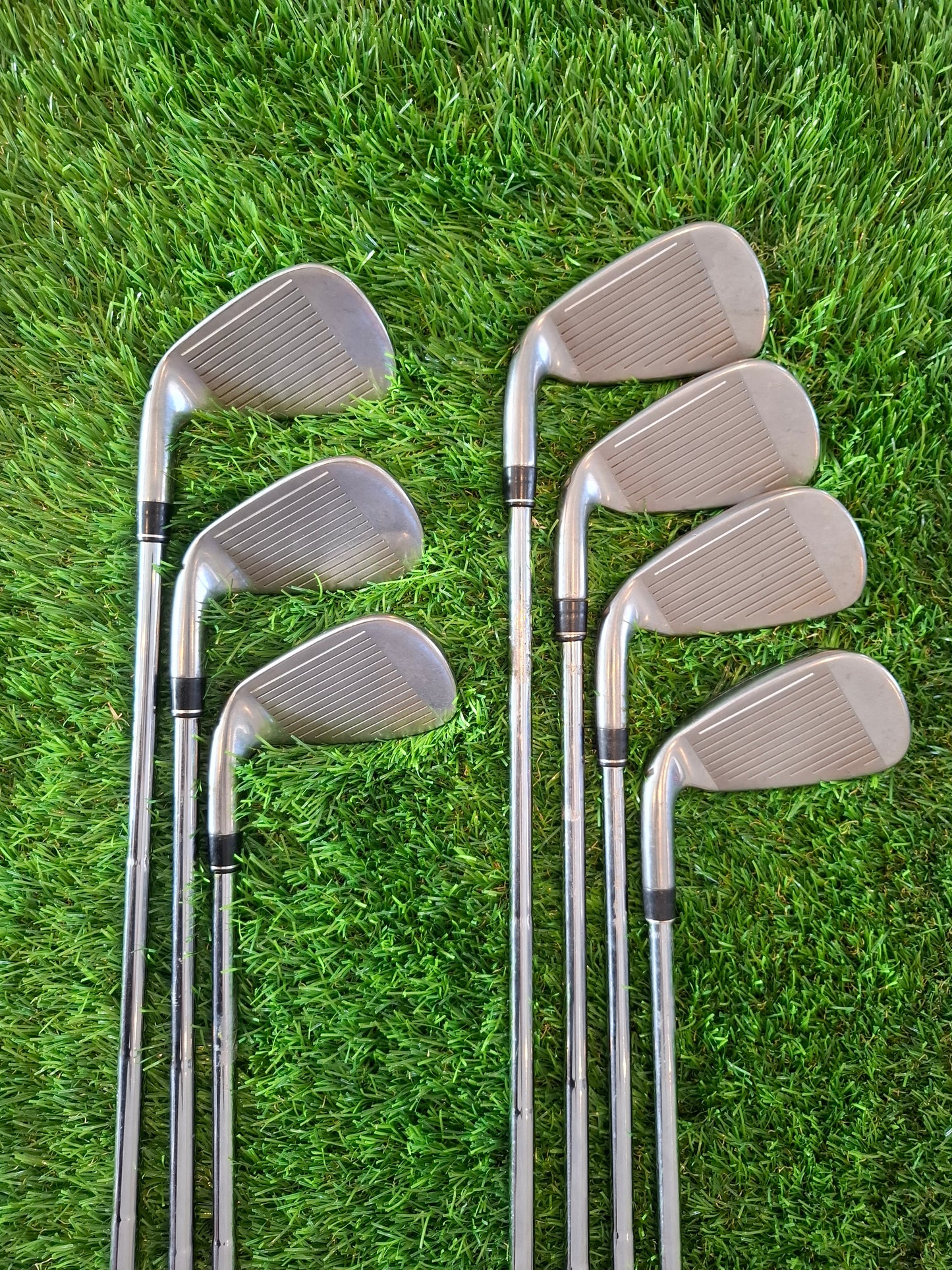 Taylormade RBladez 4i-PW with Regular Shafts