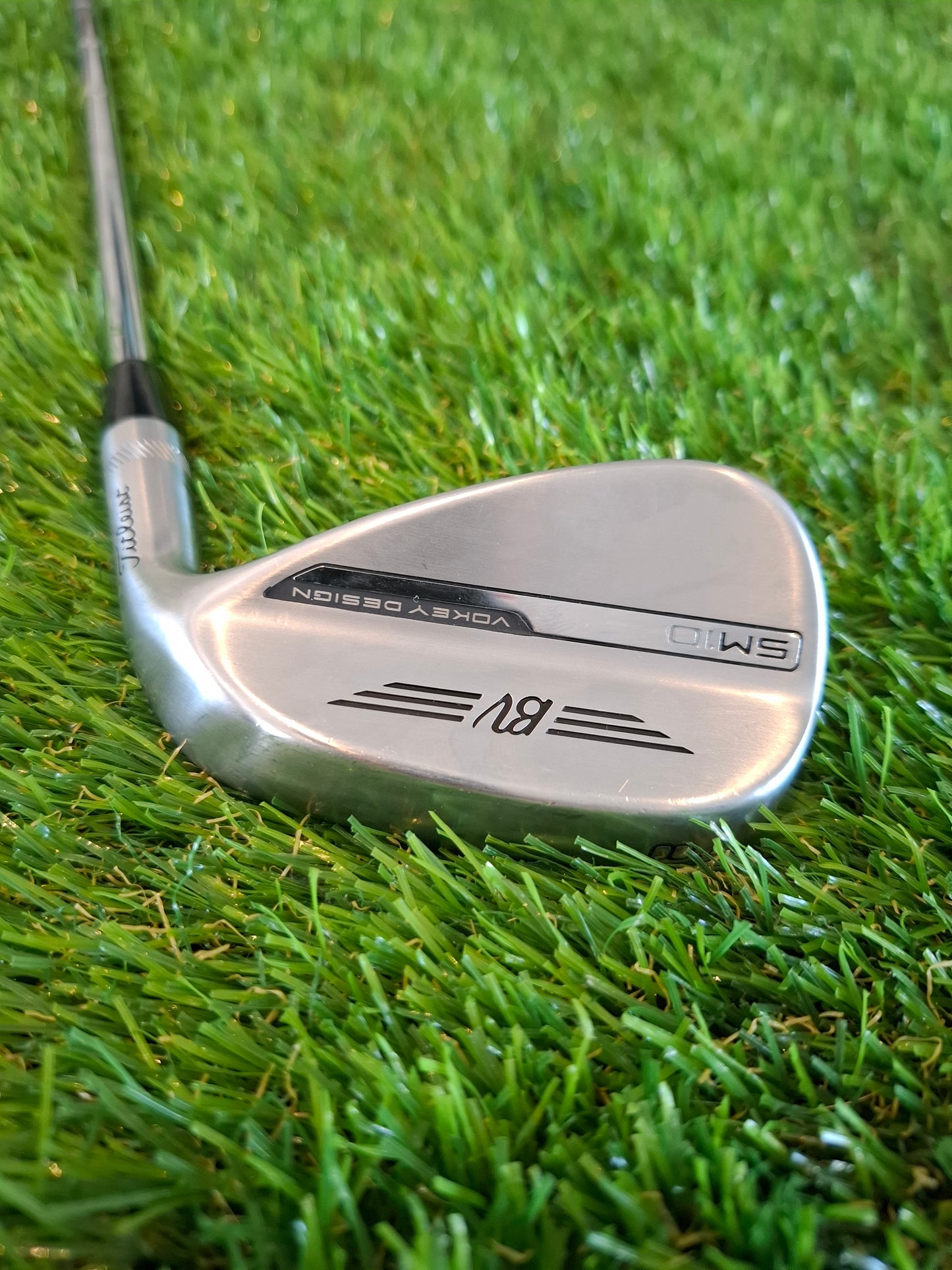 Titleist SM10 48° Vokey Design Wedge.