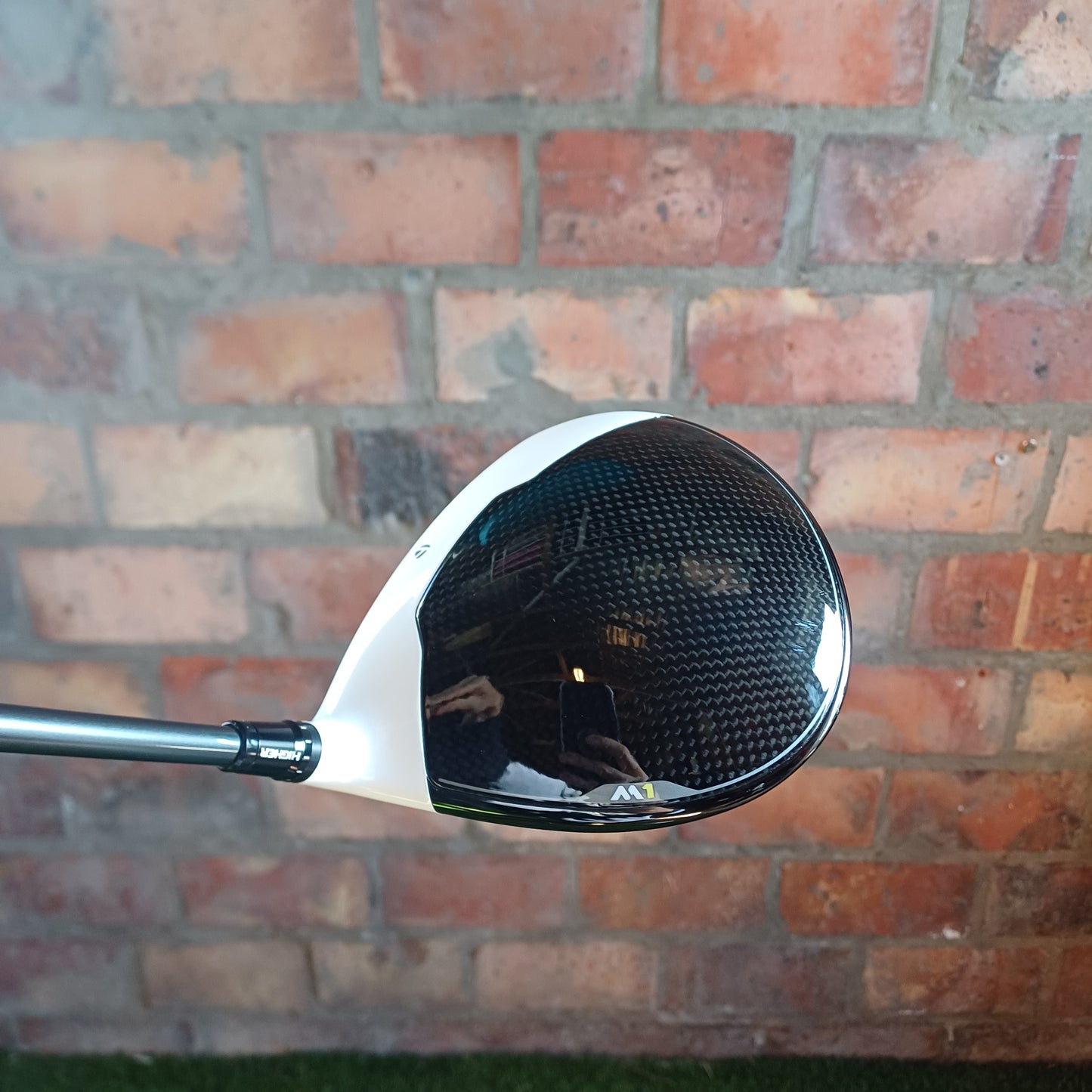 TaylorMade M1 10.5° Fujikura XCLR8 56g Regular Shaft New Grip & Cover | Pre-Owned