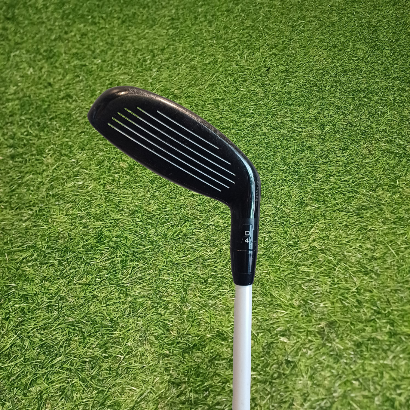 Titleist lefty TSi2 21° 4 Hybrid with Aldila 50g Regular Shaft.