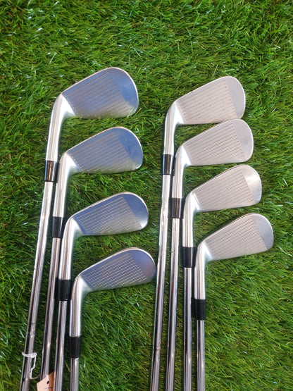 Titleist AP2 716 3i-W with Dynamic Gold S300 Stiff shafts