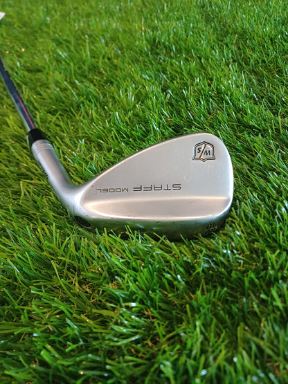 Wilson Staff Model 52° (08°) with 120g Dynamic Gold S300 Shaft