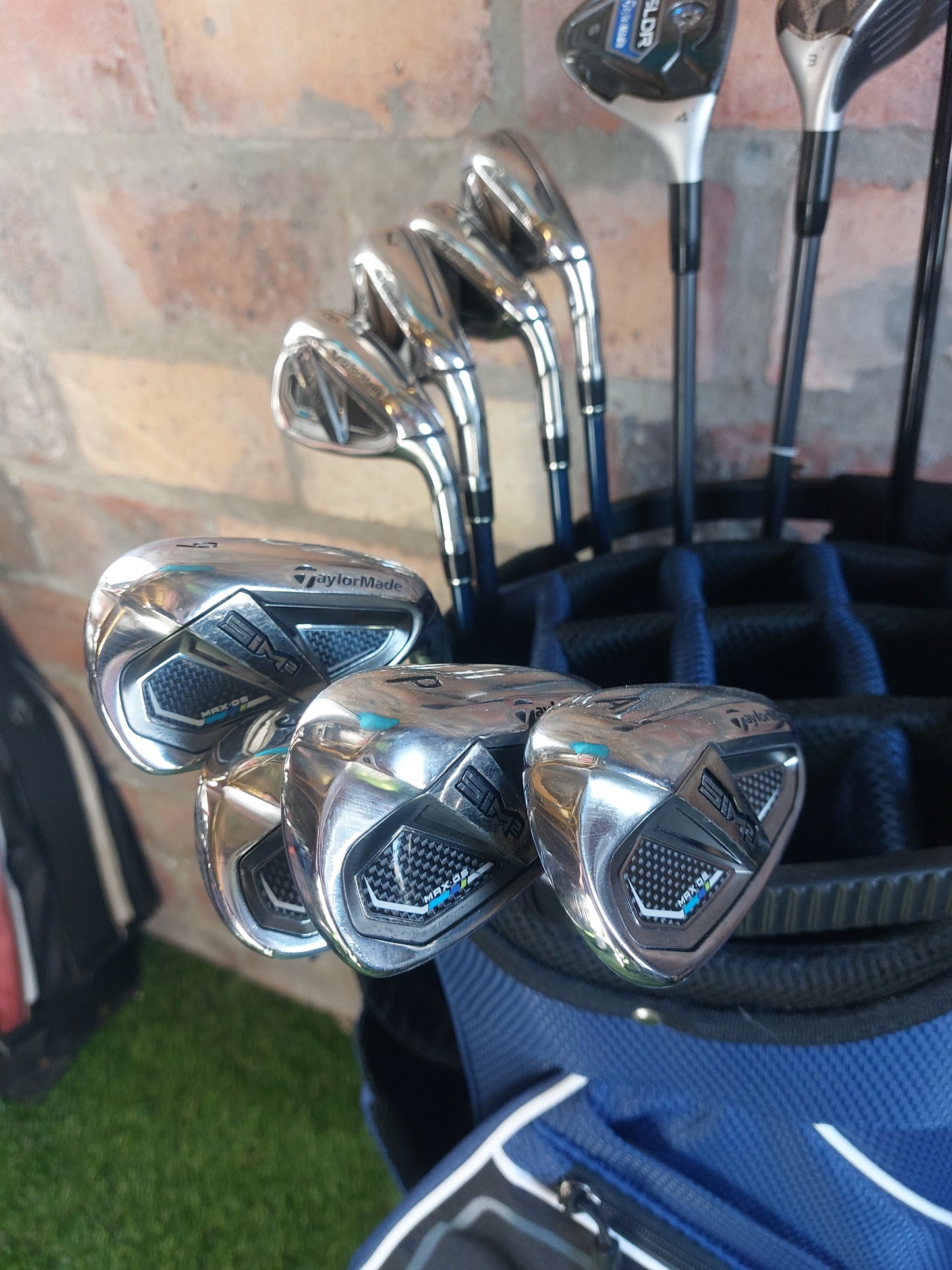 TaylorMade Qi10 Max Driver, SLDR Hybrids & SIM2 Max OS Irons Complete Golf Set | Pre-Owned