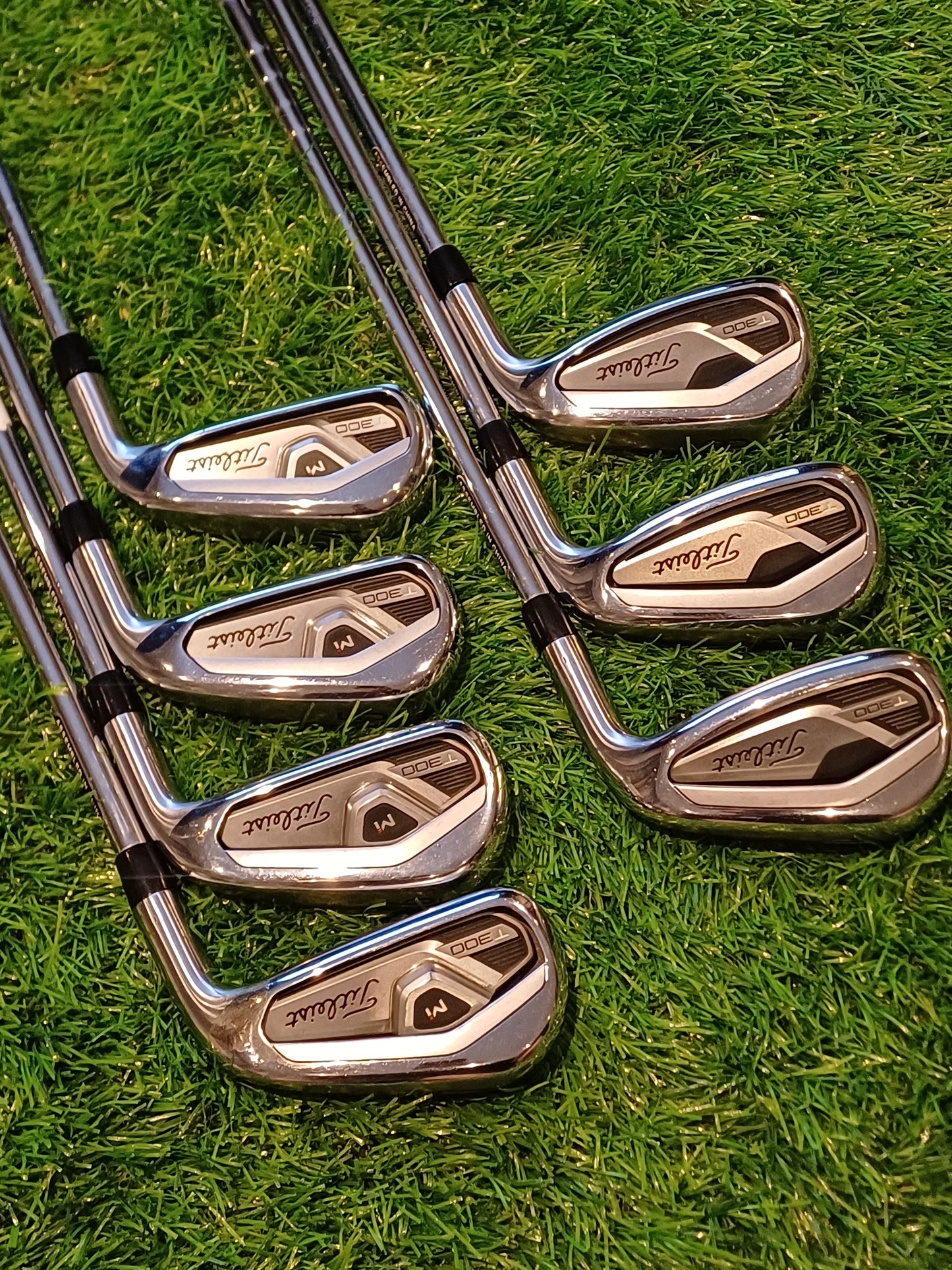 Titleist T300 Iron Set (2021 Model) | 4i-PW | AMT Red S300 Stiff | 9/10 Condition