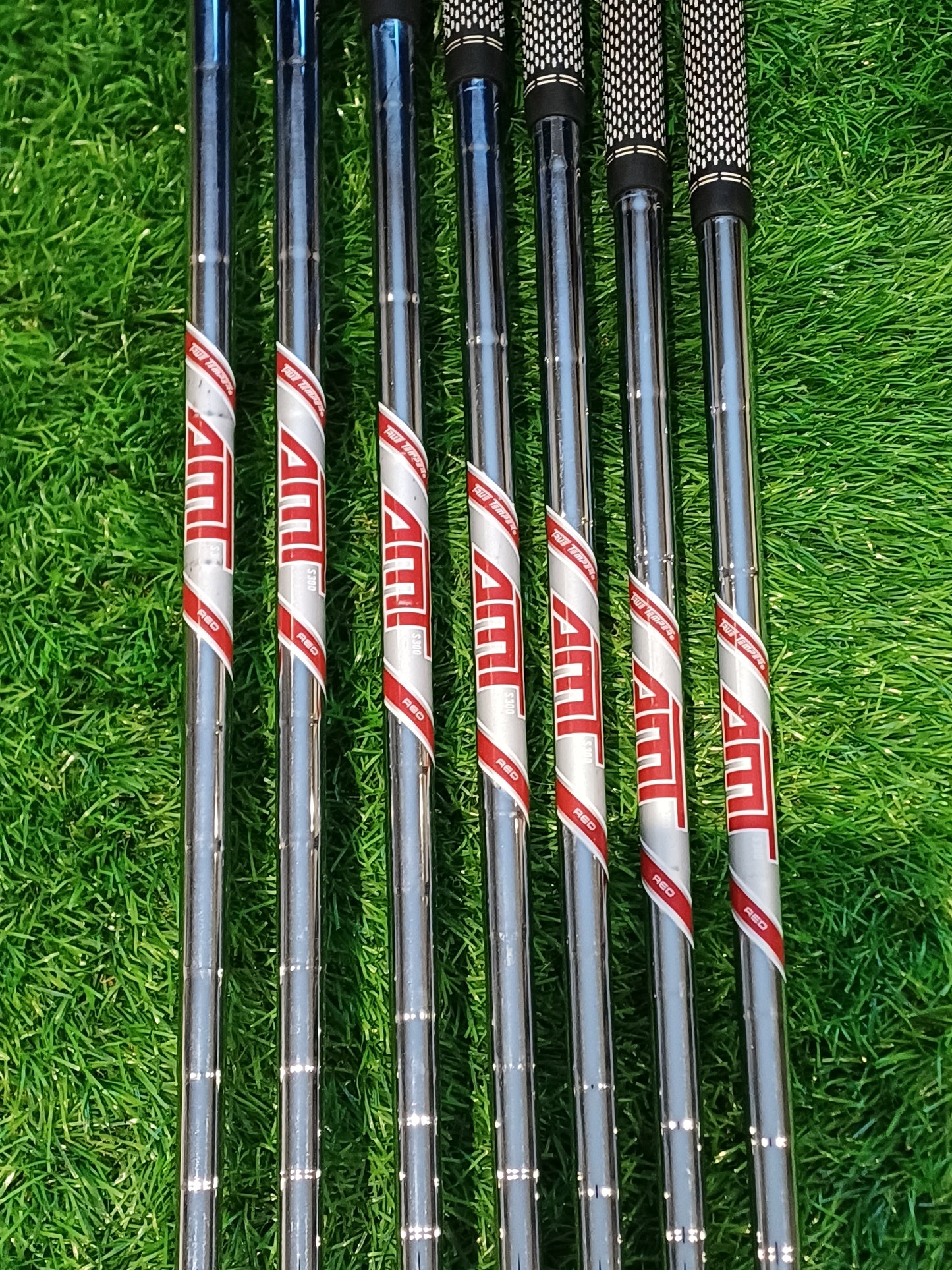 Titleist T300 Iron Set (2021 Model) | 4i-PW | AMT Red S300 Stiff | 9/10 Condition